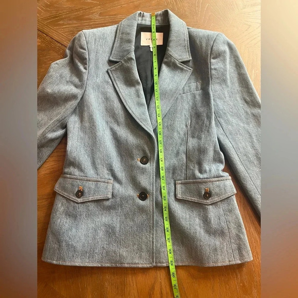 FRAME The Femme Denim Blazer Size 6 - Picture 5 of 14